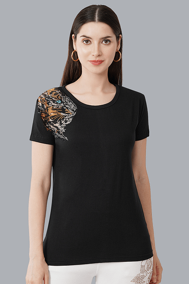 T-Shirt Round Neck Cotton, Half Sleeves Multi Color Leaf Crystal Work Size ( S-4XL)