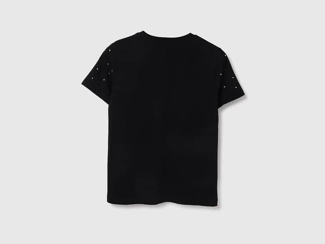 Embellished Tshirt Round Neck
